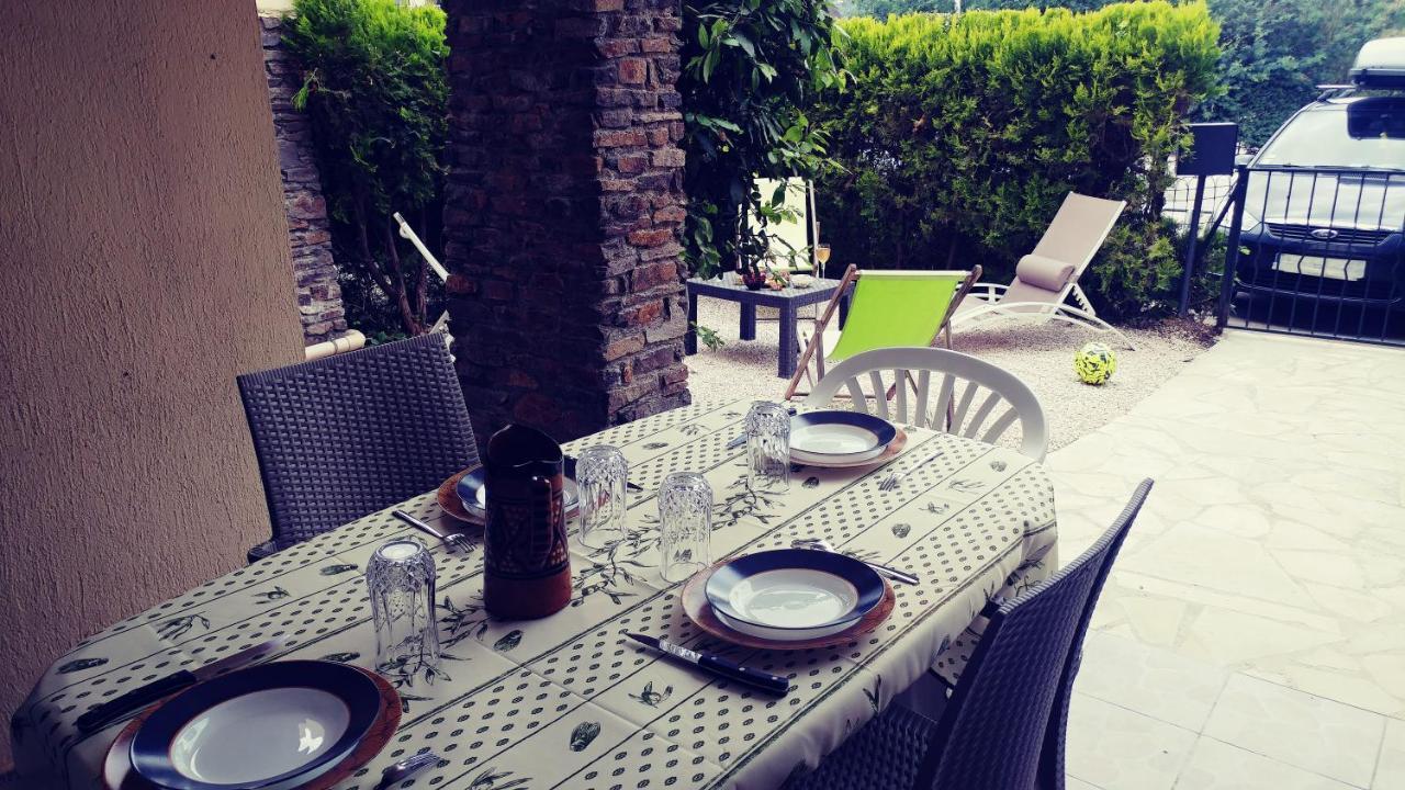 Agreable T3 Avec Jardin Et Parking Prive, A 350M Du Centre Ville Et Des Plages, Wifi, Remise Supplementaire De 10 Pourcent Pour Une Location A La Semaine Cavalaire-sur-Mer Exterior foto